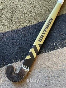 GRYPHON GXX TOUR SERIES FIELD HOCKEY STICK WITH GRIP AND COVER Size 37.5
