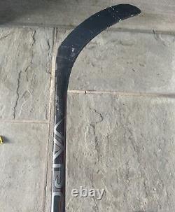 Intermediate Left Hand P92 Vapor Hyperlite 2 Hockey Stick 55 flex