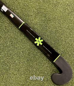 Osaka Pro Tour 100 Low Groove Composite Hockey Stick 2023 Size 37.5 Iconic Black