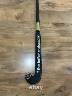 The Indian Maharadja field hockey stick 90 (36.5) Carbon The Golden Sword
